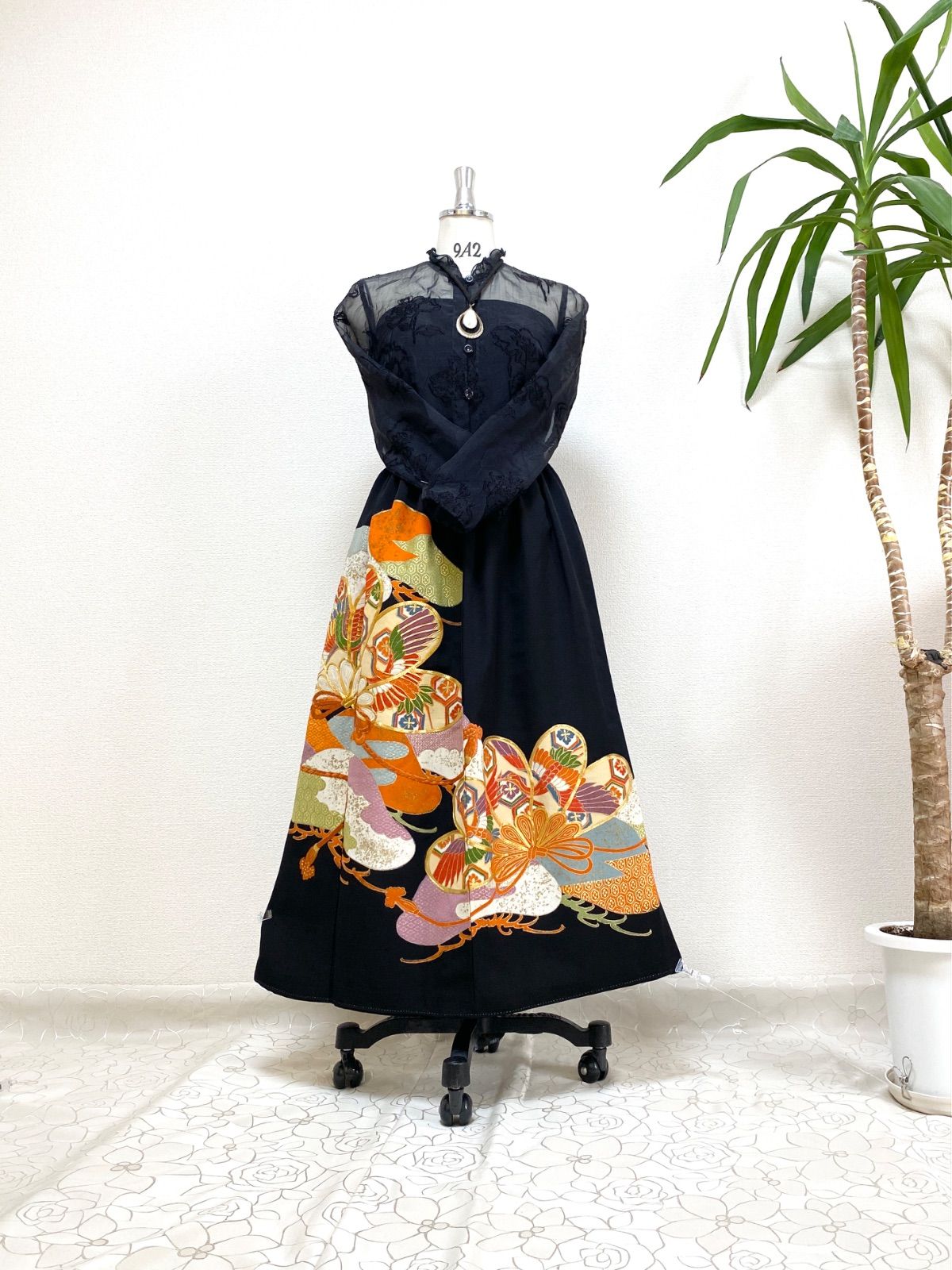 大人可愛いセレブ着物スカートフリーサイズ黒留袖着物リメイクウエスト