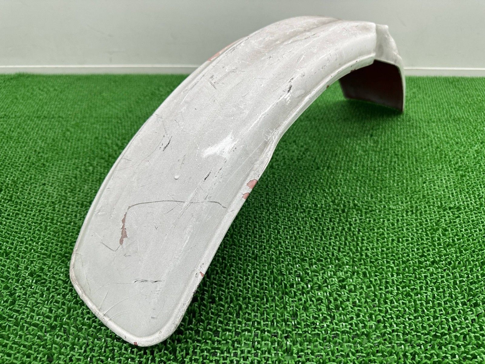 XL250S フロントフェンダー 434 ホンダ 純正 中古 バイク 部品 MD03