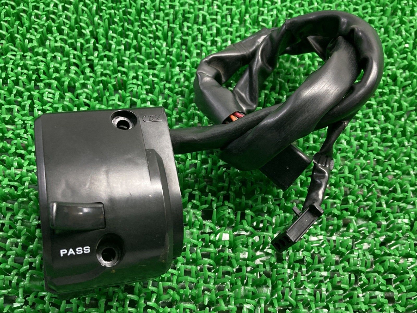 バイク ZRX1200ダエグ ハンドルスイッチ 左 カワサキ 純正 バイク 部品