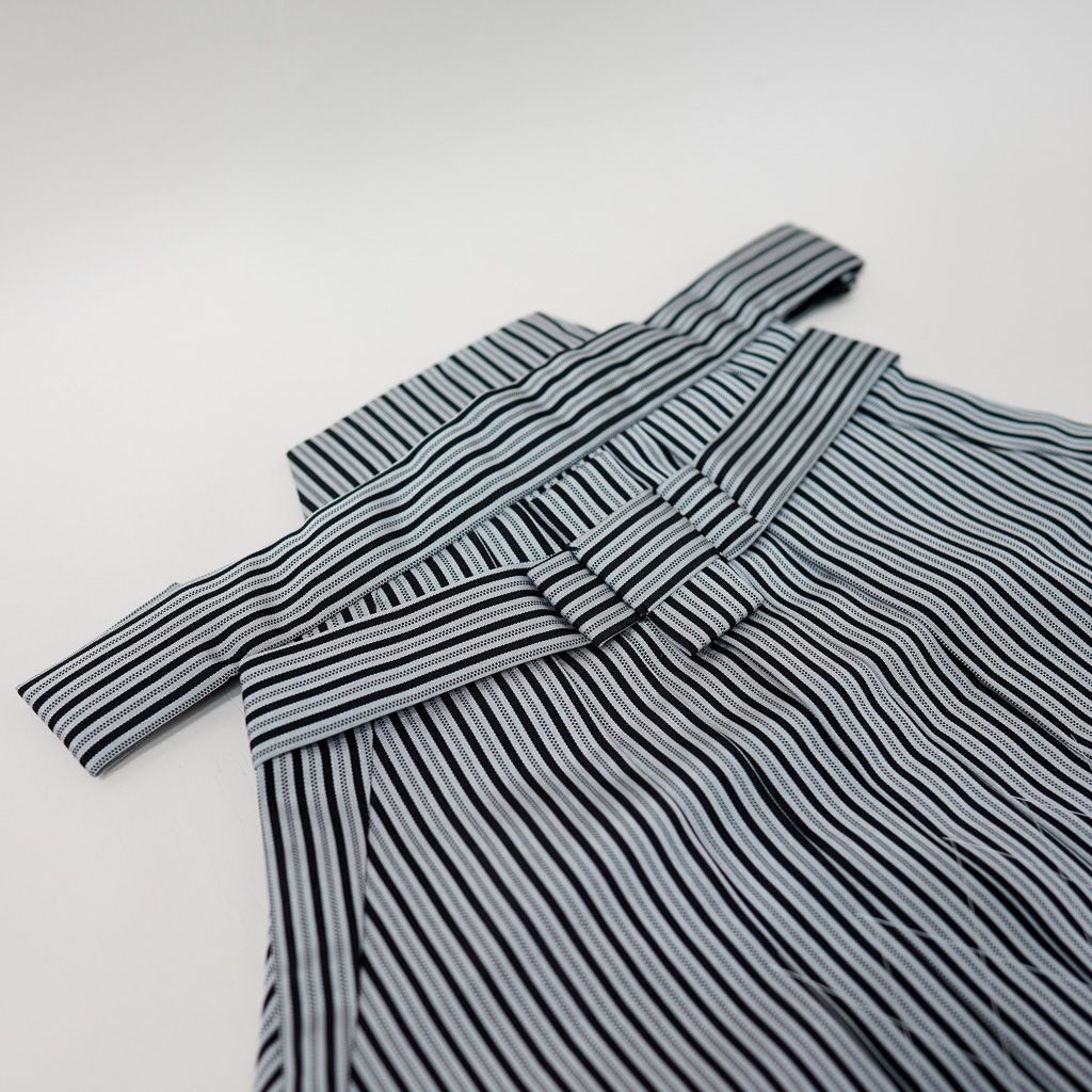 袴小物セット 簡易着付けタイプ 自宅着付け簡単 七五三 五歳 男児 縞袴 黒×グレー 草履サイズ変更可 NO 42816-1