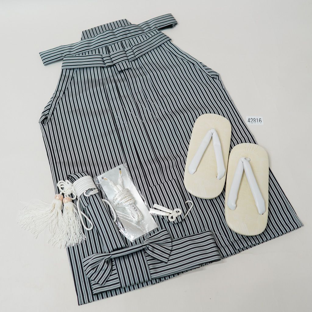 袴小物セット 簡易着付けタイプ 自宅着付け簡単 七五三 五歳 男児 縞袴 黒×グレー 草履サイズ変更可 NO 42816-1