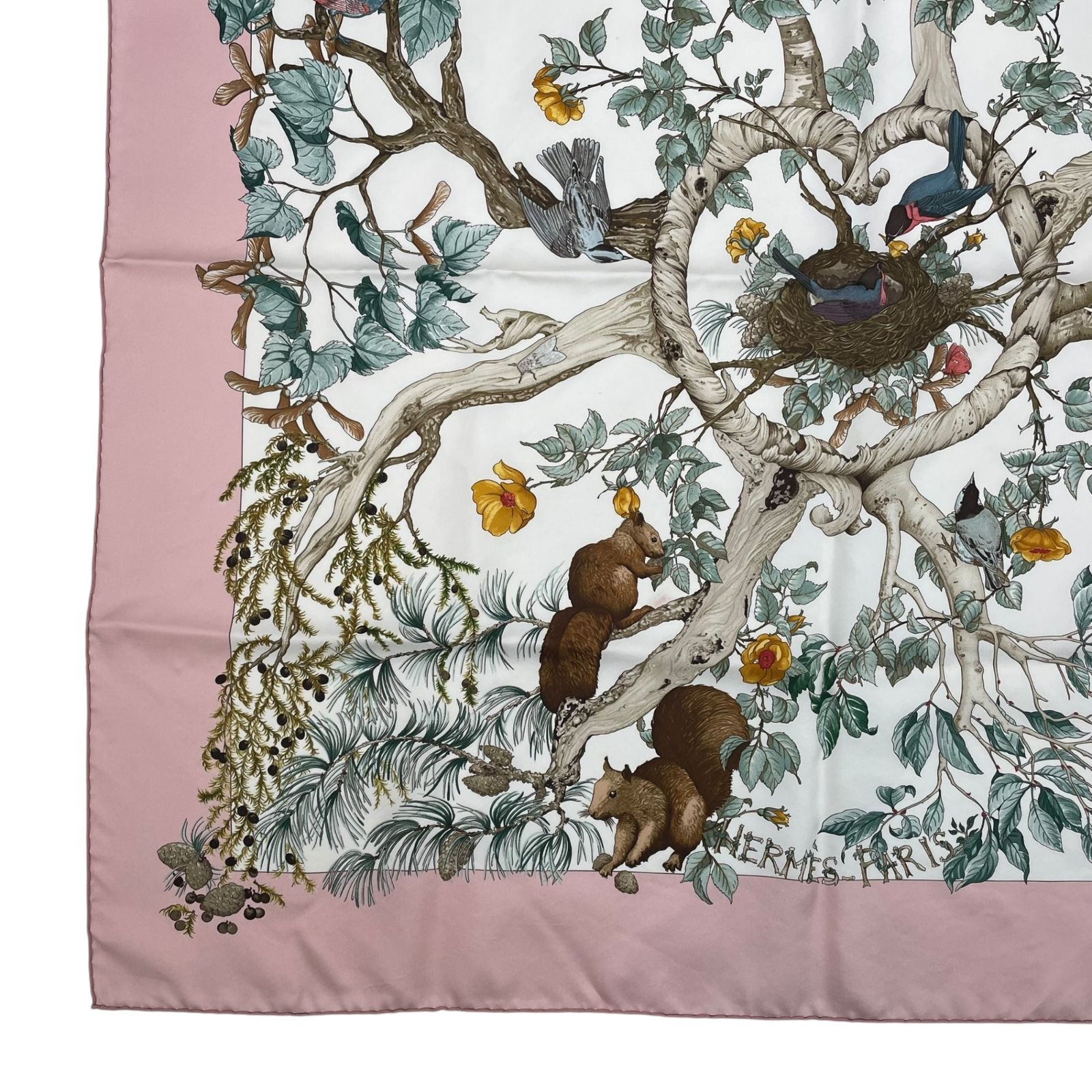 新品同様 HERMES エルメス カレ90 スカーフ AU COEUR DES BOIS 森の中