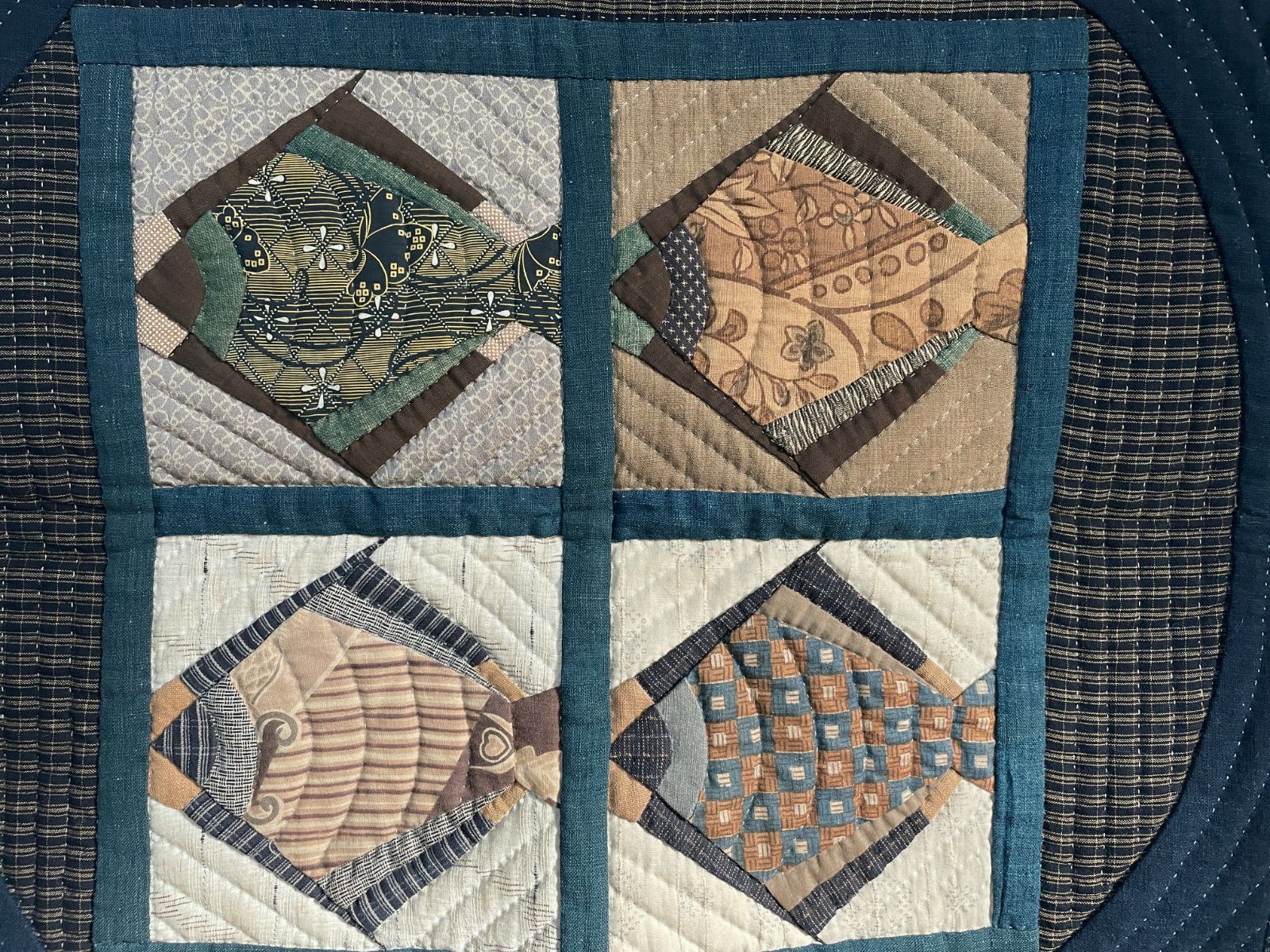 古布パッチワークタペストリー（和風） - メルカリ