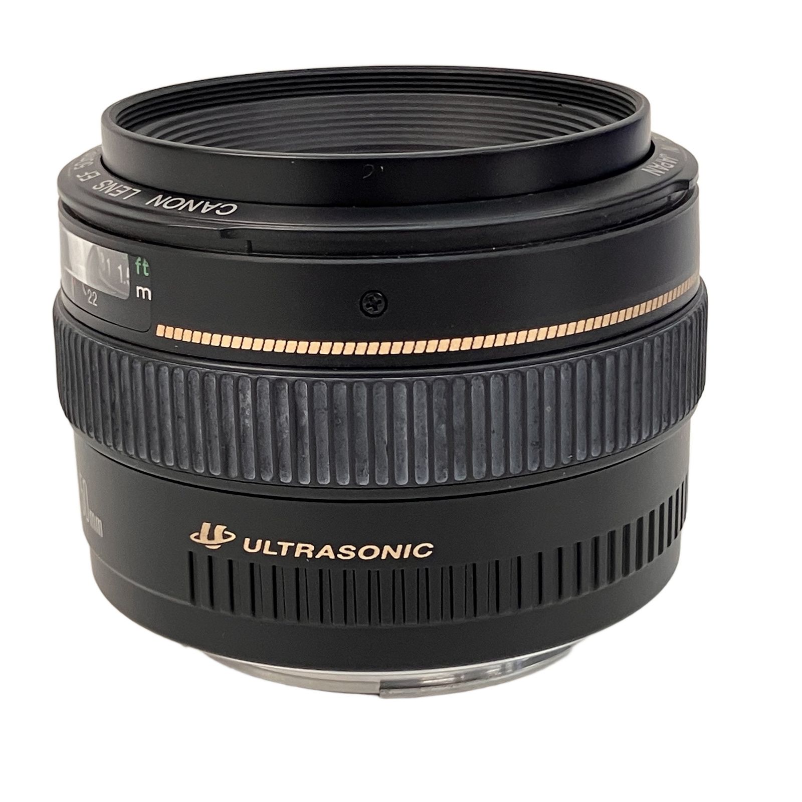 【中古】Canon EF 50mm F1.4 レンズと付属品 Amazon.co.jp: Canon 単焦点レンズ EF50mm F1.4 USM フルサイズ対応