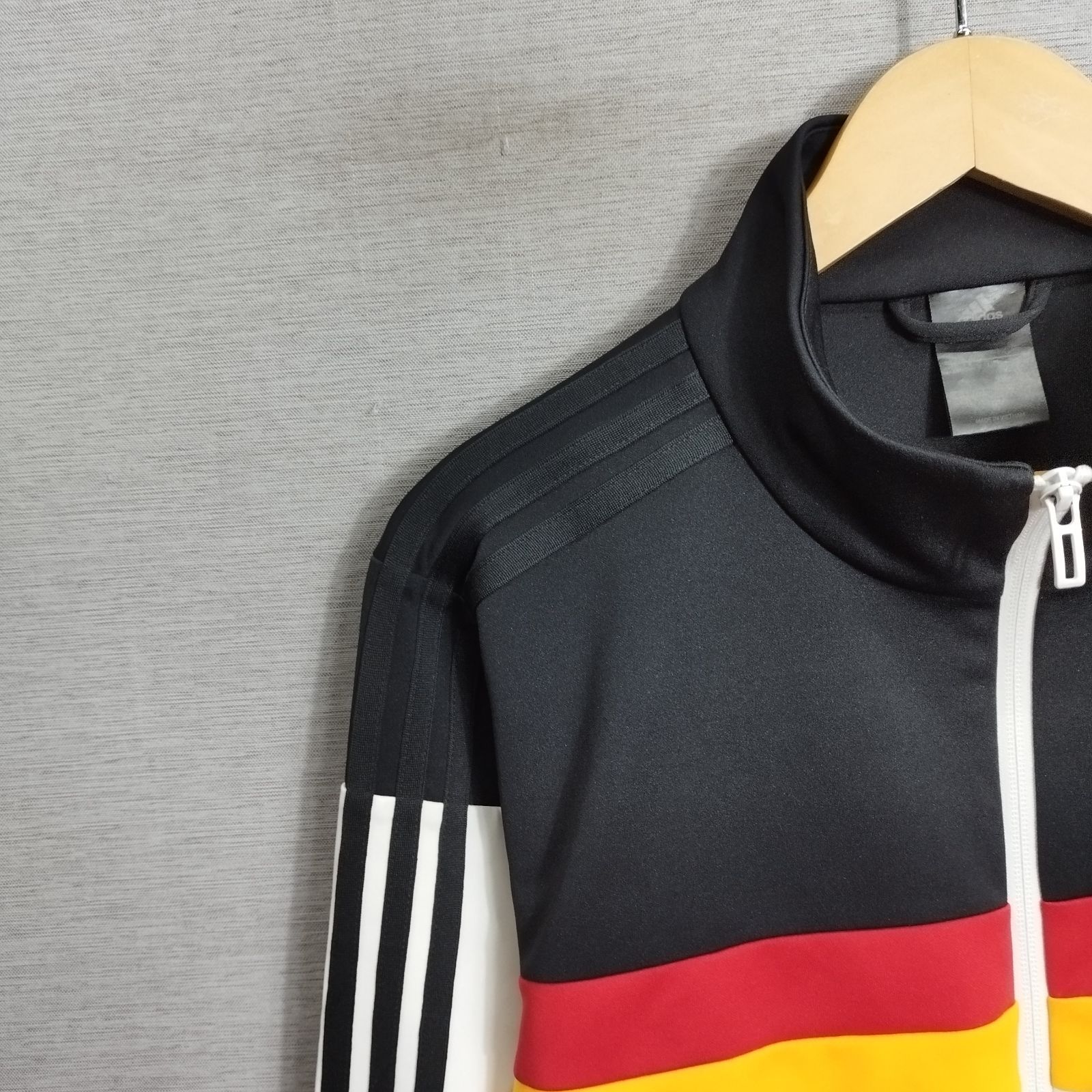 adidas アディダス トラック ジャケット Y2K ドイツカラー 配色