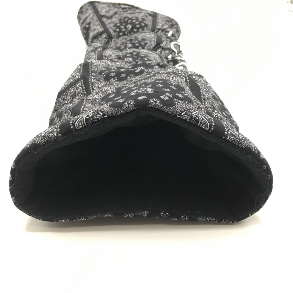 新品】エフアールツー 中綿レッグウォーマー 黒×白 総柄 ペイズリー 裏