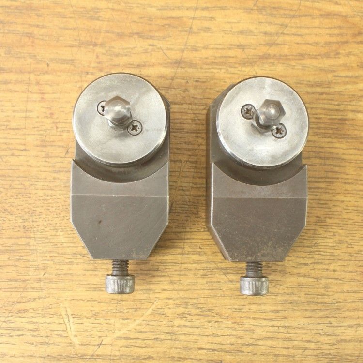 ビビリ止めスプリングジャッキ マシニングセンター