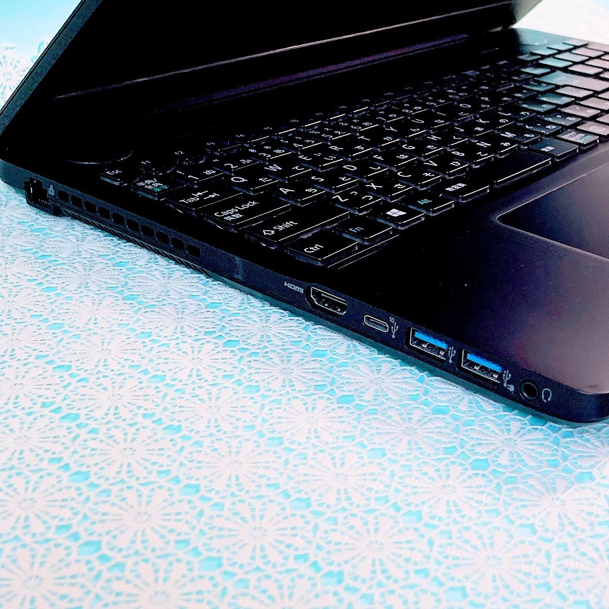 Corei7❣️大容量1TB✨️薄型ノートパソコン✨️おしゃれ黒