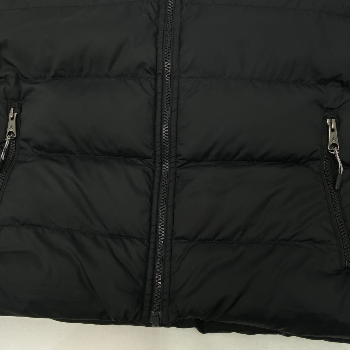 NIKE ナイキ エアジョーダン ジャンプマン パファーベスト 中綿 CN4267