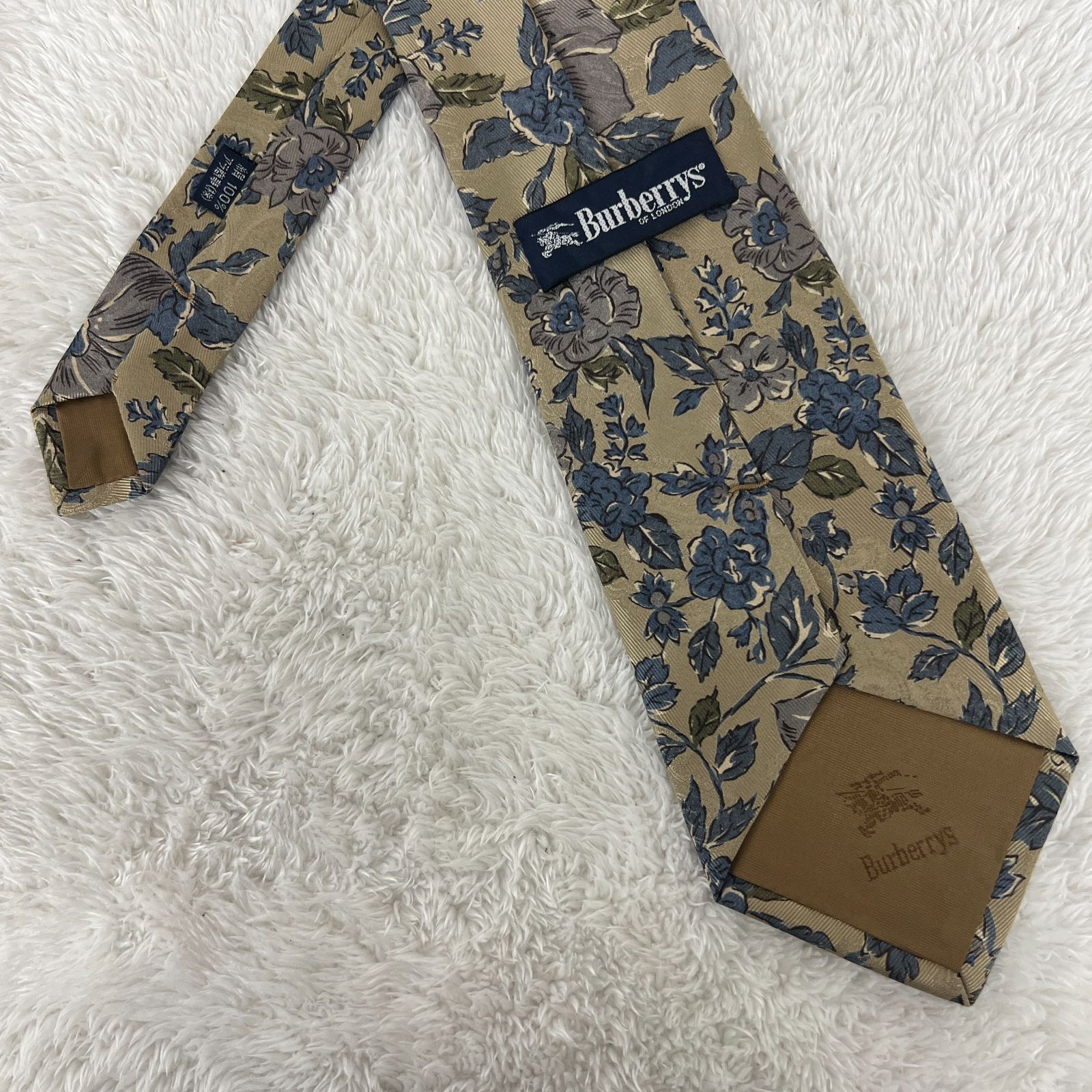 美品》BURBERRY LONDON (バーバリーロンドン) シルクネクタイ 総柄