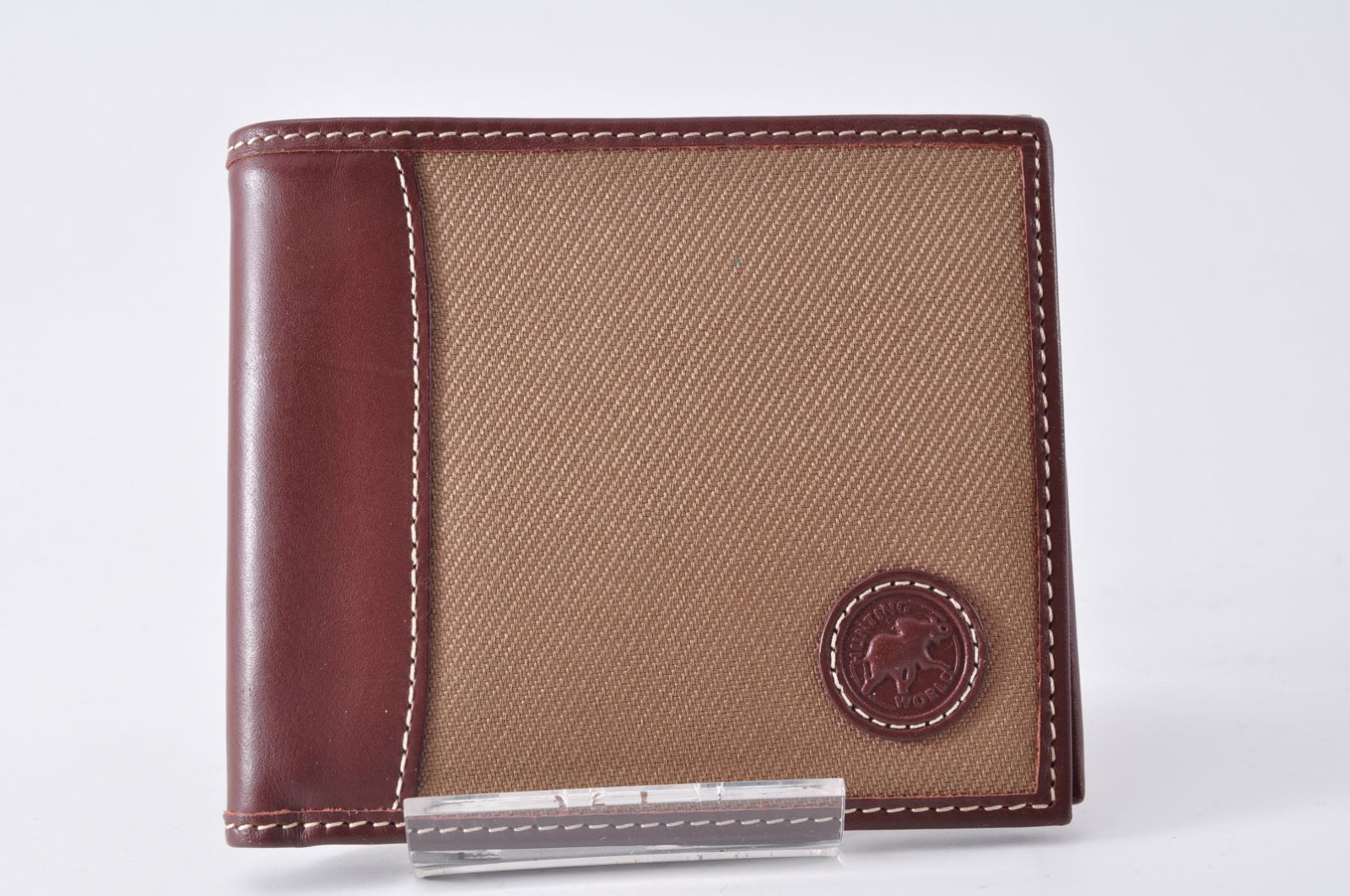 美品 HUNTING WORLD ハンティングワールド Bi-fold Wallet 二つ折り