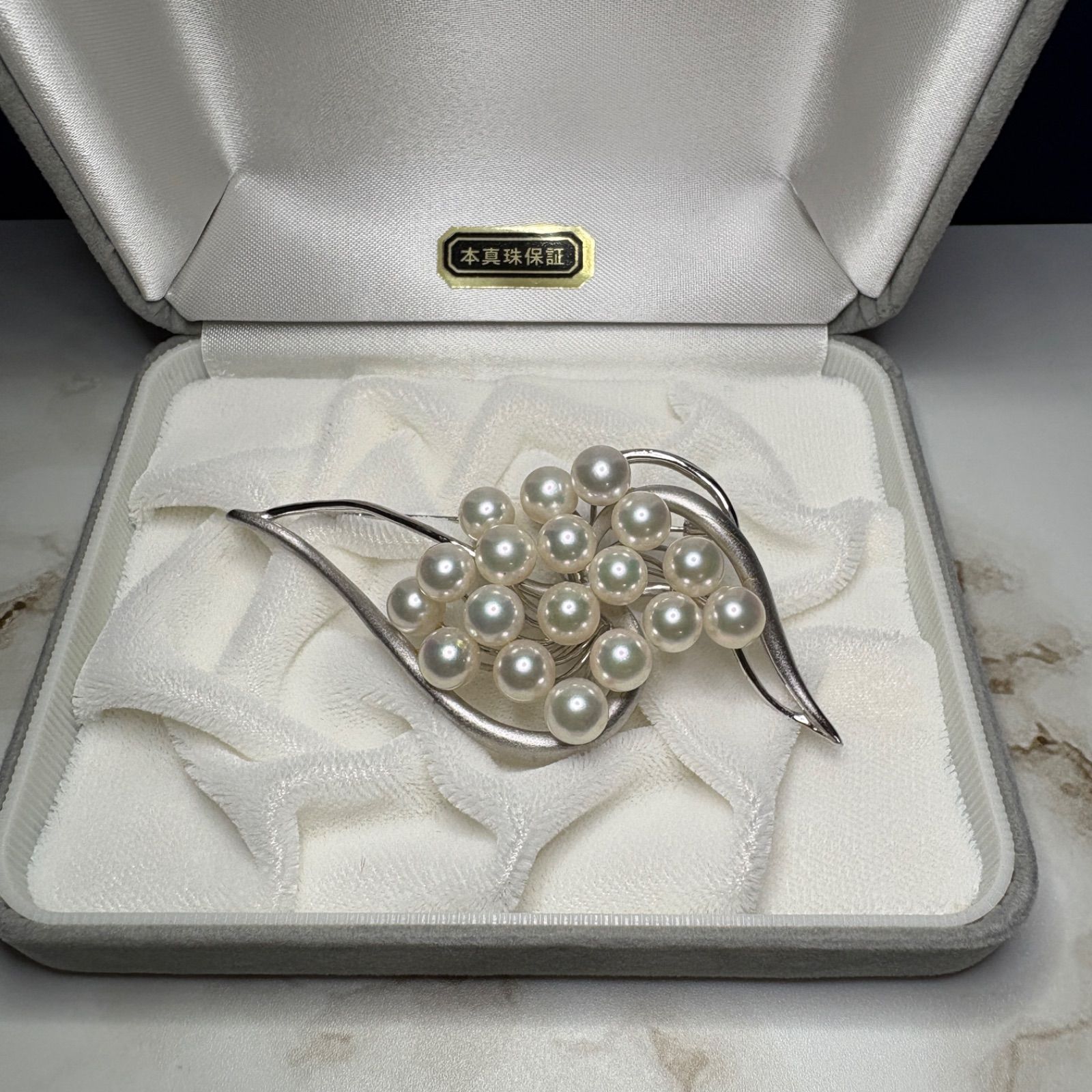 あこや本真珠 SVブローチ(ケース付き) - メルカリ