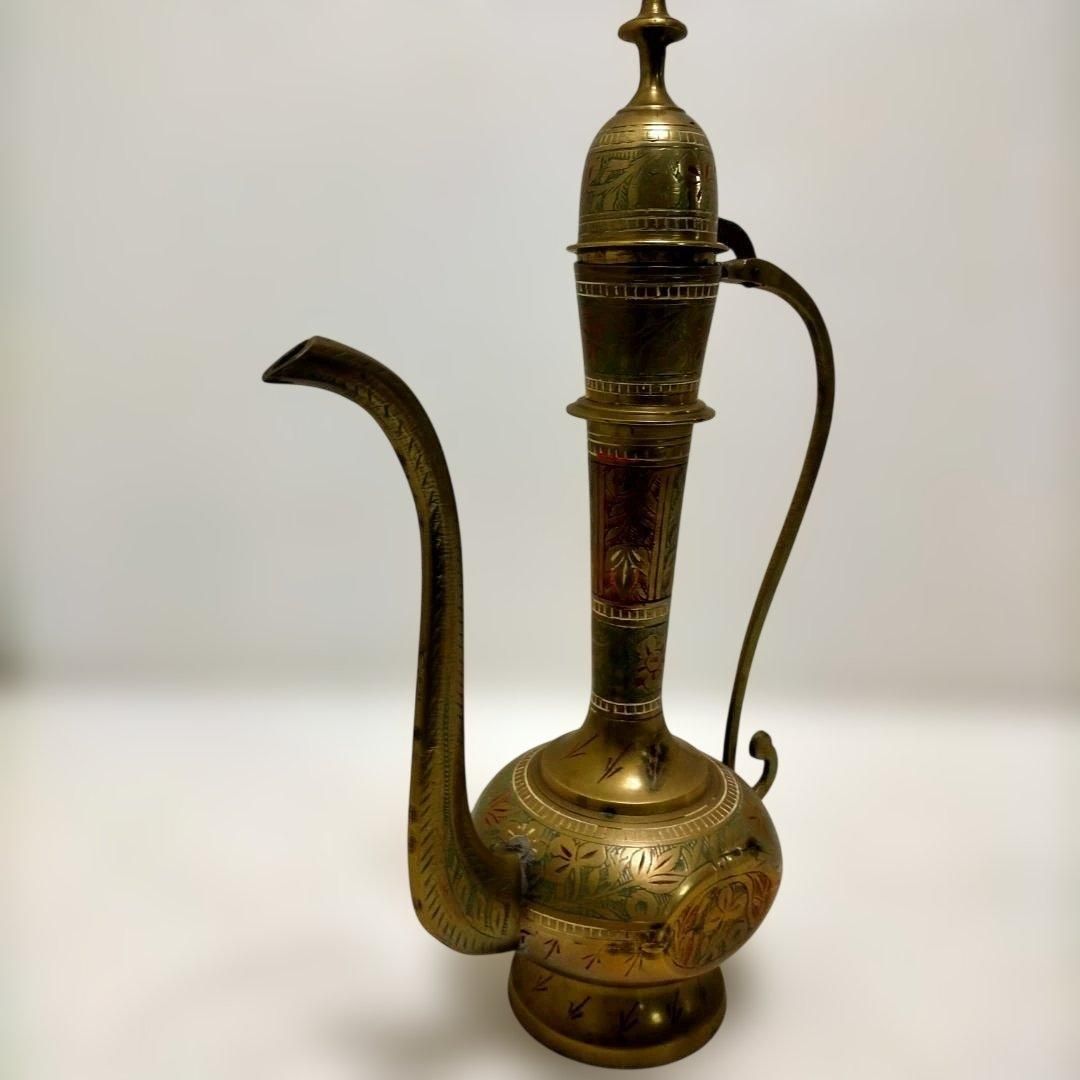 真鍮製 アラビアンポット 装飾壺 オブジェ 金属工芸 彫刻 中東風