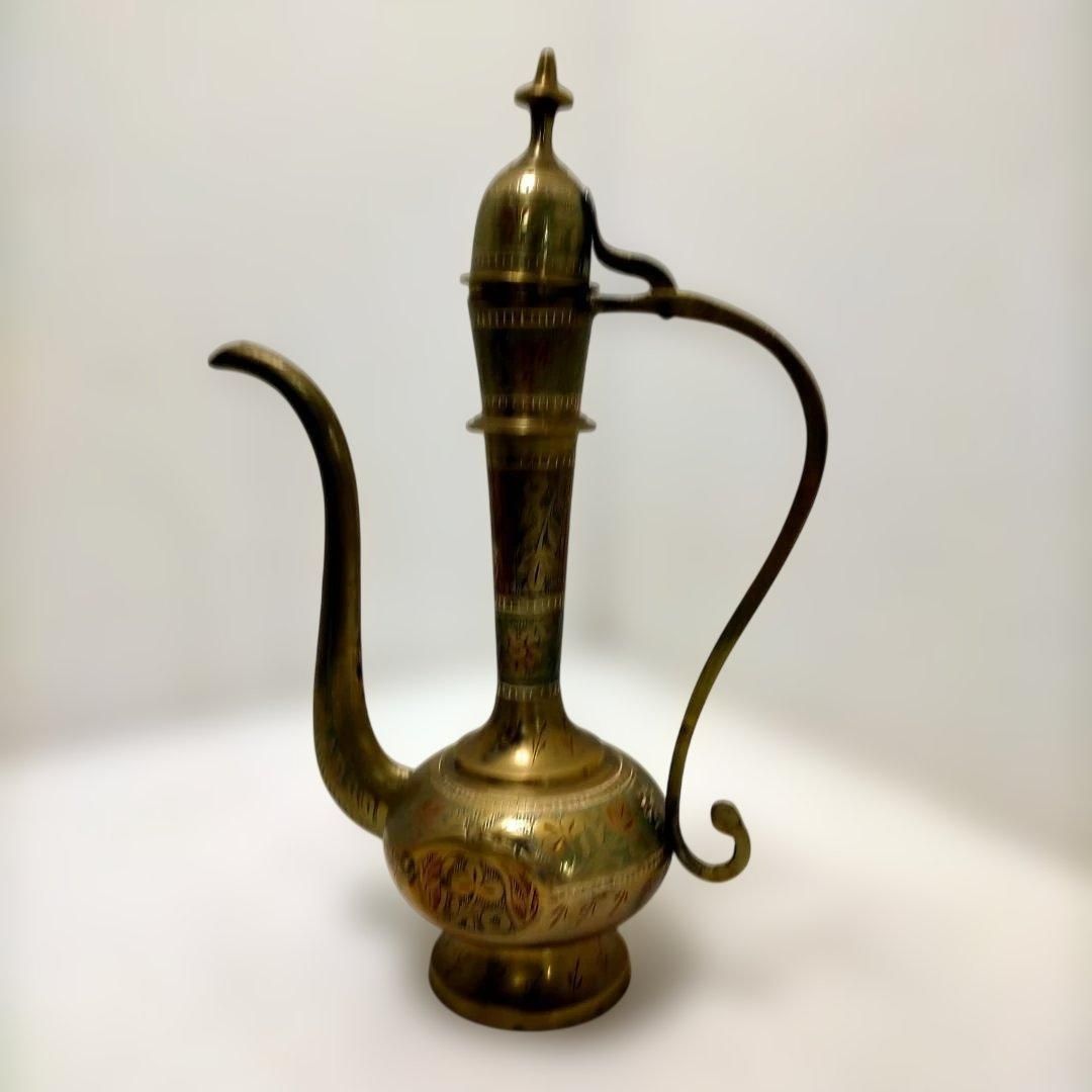 真鍮製 アラビアンポット 装飾壺 オブジェ 金属工芸 彫刻 中東風