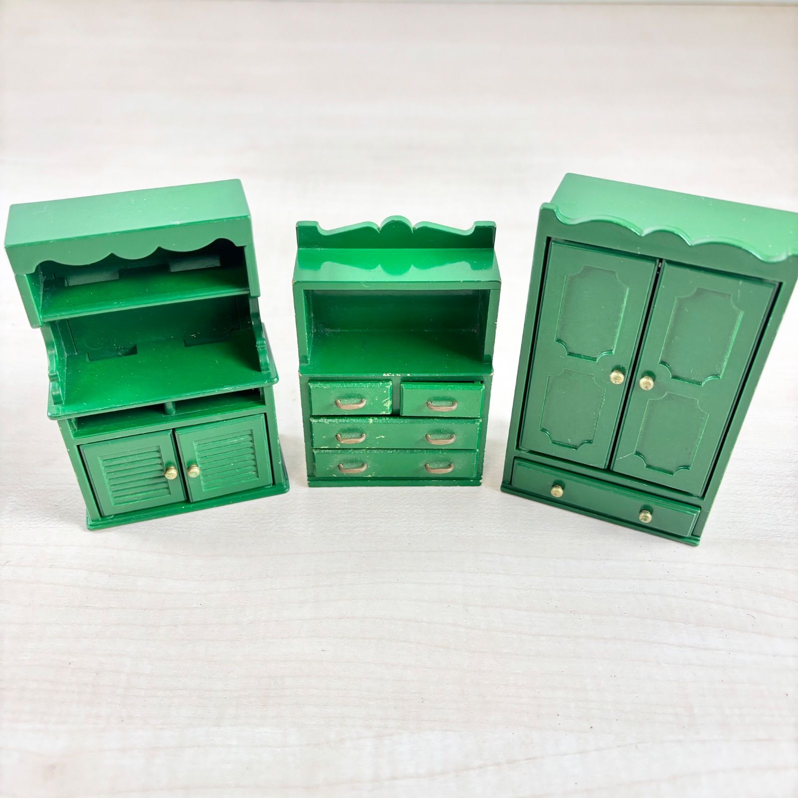 初期】シルバニアファミリー 緑の家具 セット③ 食器棚 クローゼット