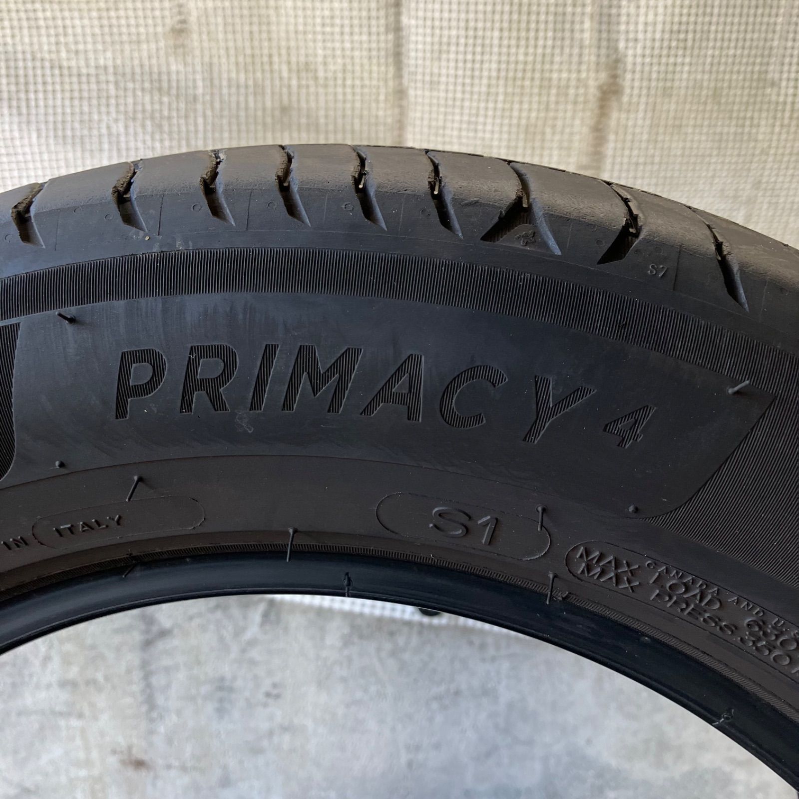 送料込み]205/60R16 92H 2022年製 MICHELIN PRIMACY4 ミシュラン 