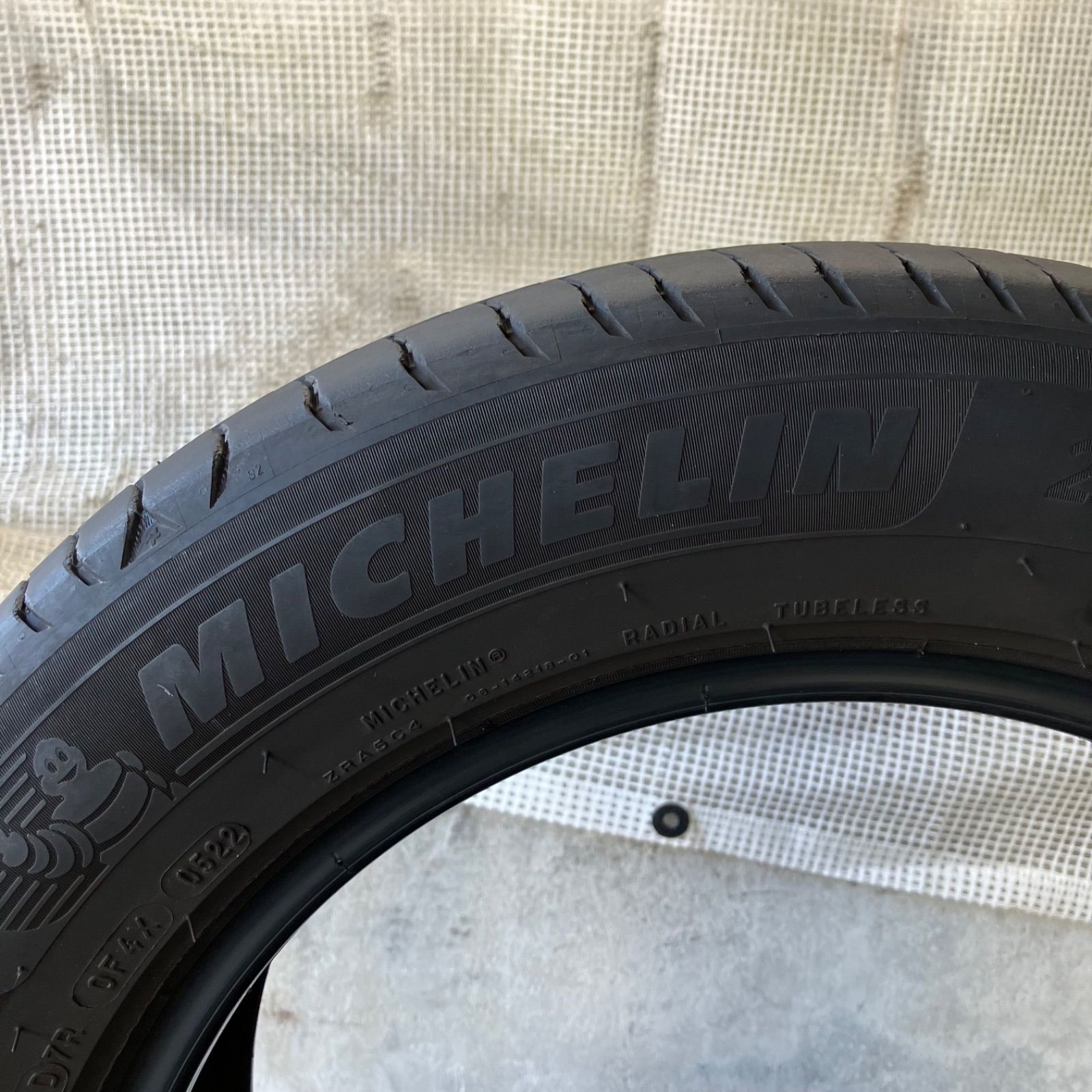 送料込み]205/60R16 92H 2022年製 MICHELIN PRIMACY4 ミシュラン 