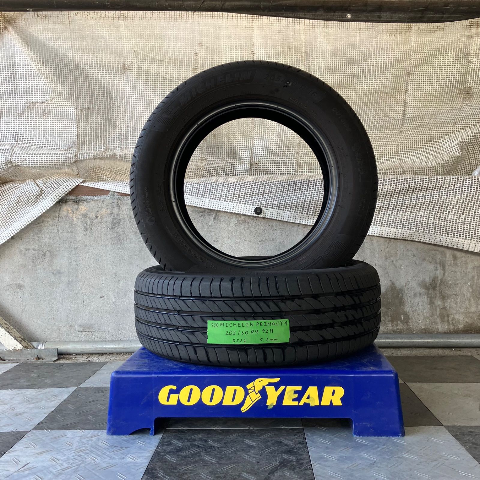 送料込み]205/60R16 92H 2022年製 MICHELIN PRIMACY4 ミシュラン