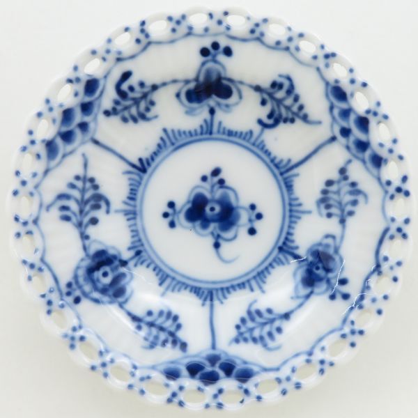 ★★希少品 ロイヤルコペンハーゲン バタープレート★★ ロイヤルコペンハーゲン レアなバタープレート｜2025年最新】ロイヤル