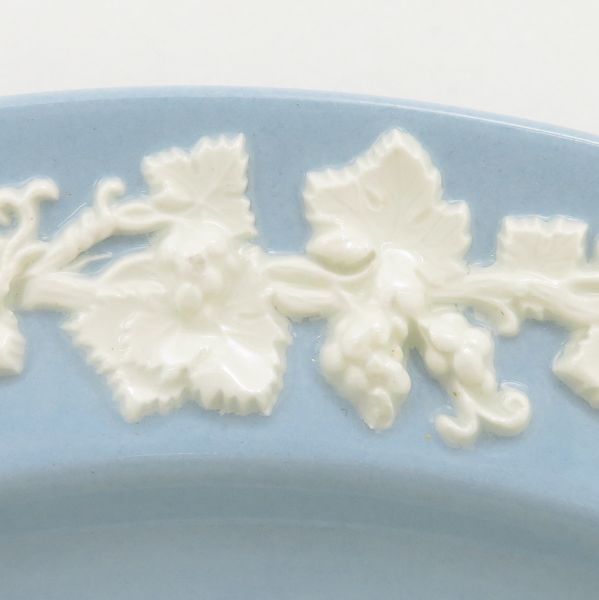 ウェッジウッド プレート□クイーンズウェア クリームオンラベンダー