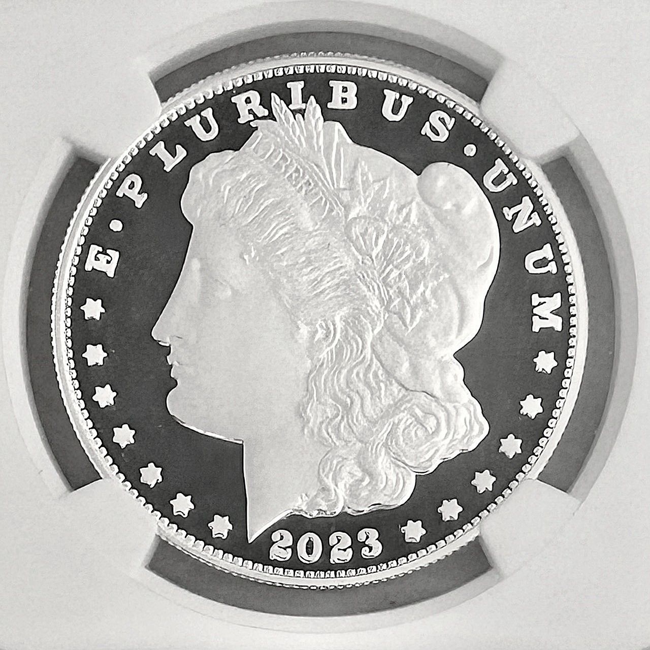 アメリカピースドル純銀復刻銀貨2023MS70初期公式頒布NGC鑑定済