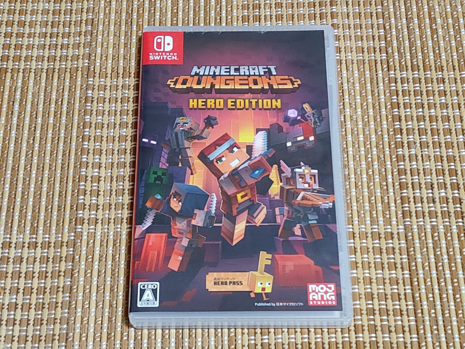 Switch マインクラフトダンジョンズ ヒーローエディション - メルカリ