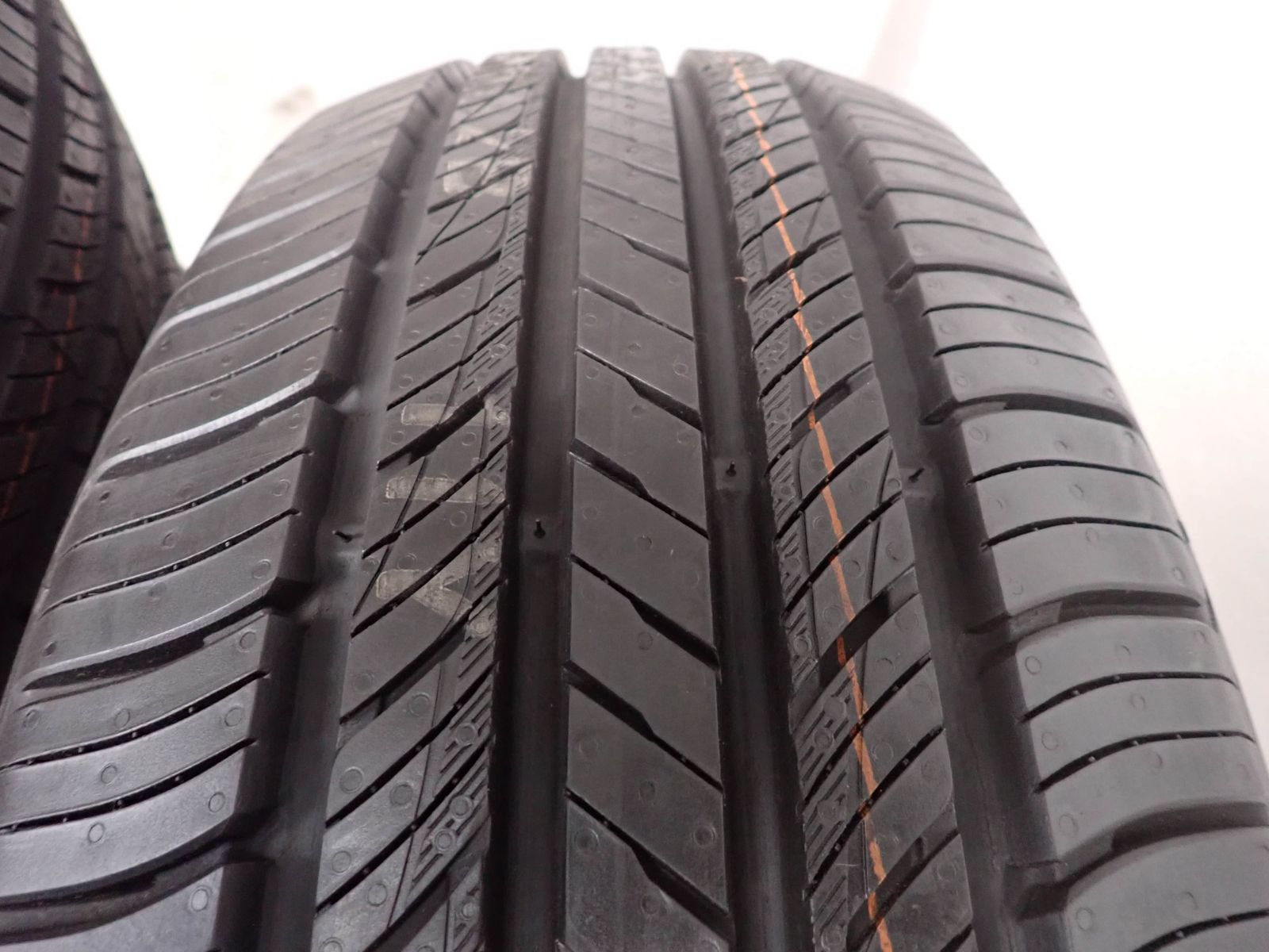 夏新品2023年製 4本SET 会社宛 送料無料 225/65R17 102 クムホ CRUGEN HP71 NO,W1584 タイヤ4本セット 0 1 r17(サマータイヤ|タイヤ トーヨータイヤの通販 G91A