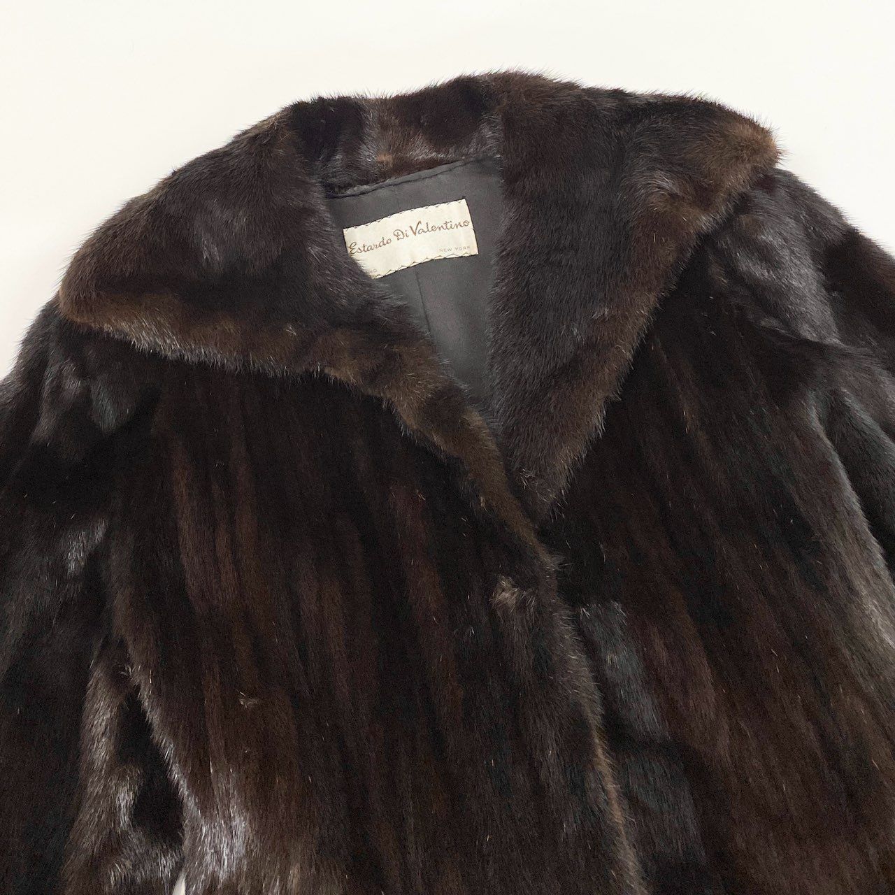 23a26 Estardo Di Valentino ヴァレンティノ マホガニーミンク 丈120cm