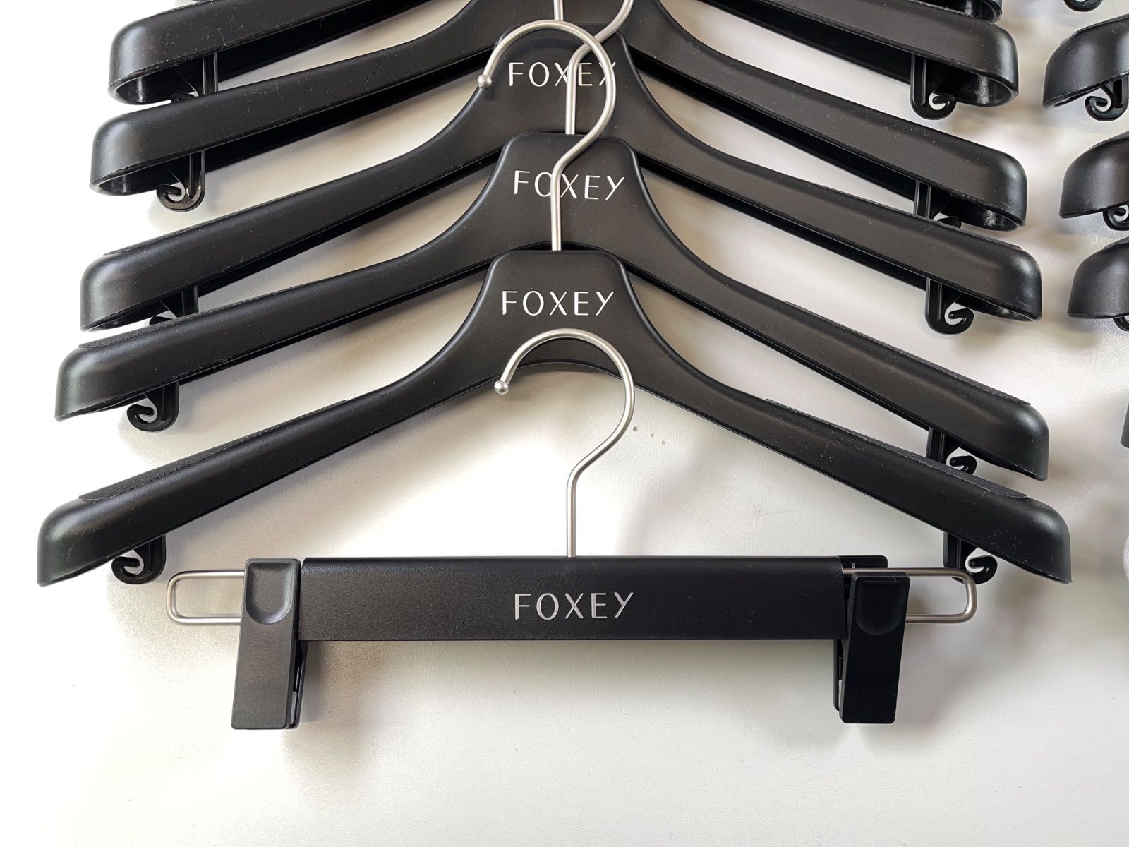 ☆美品 FOXEY フォクシー ハンガー 22本セット トップス スカート