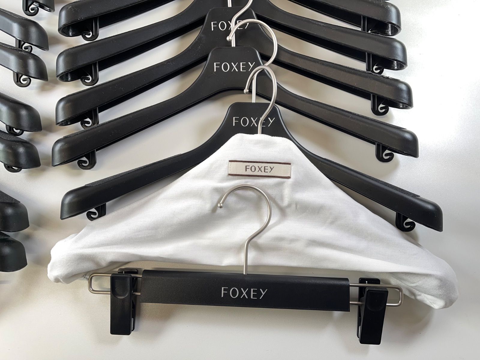 ☆美品 FOXEY フォクシー ハンガー 22本セット トップス スカート