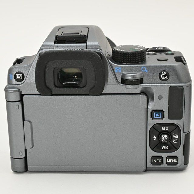 レンズ3本 PENTAX K-70 シルキーシルバー SIGMA TAMRON レンズ3本 PENTAX K-70 シルキーシルバー SIGMA TAMRON レンズ3本