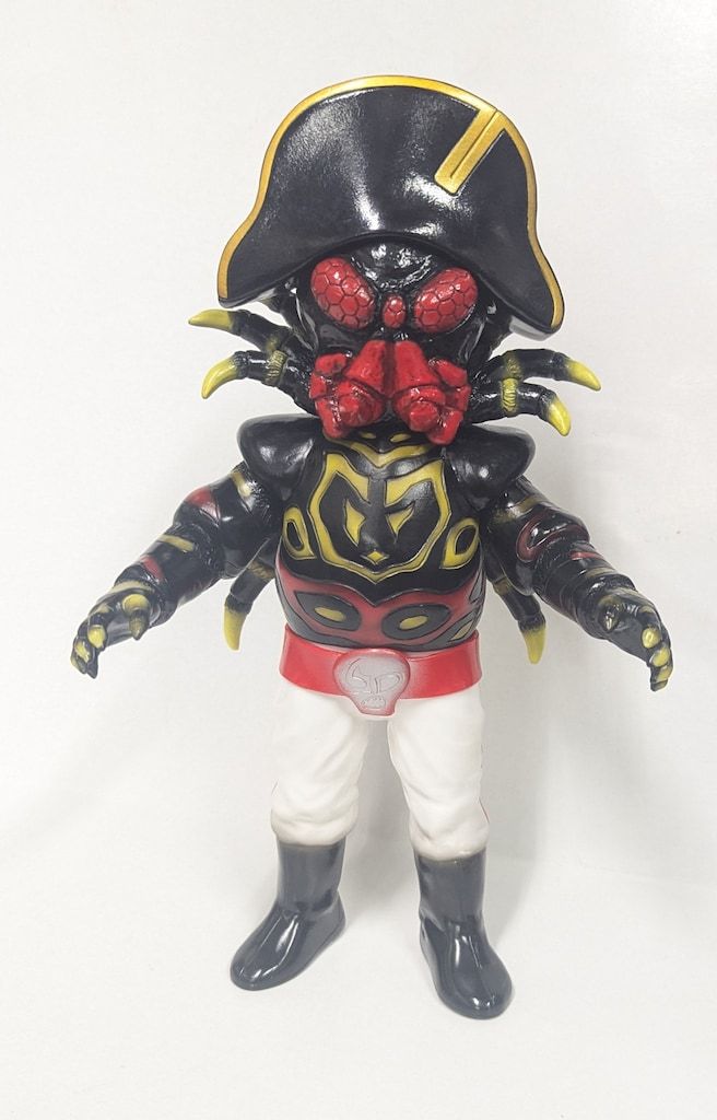 メディコム・トイ 東映レトロソフビコレクション 仮面ライダーX クモ