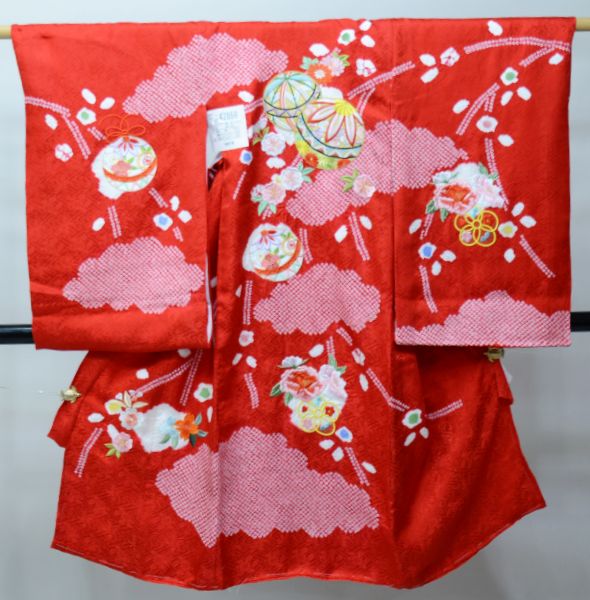 お宮参り産着 正絹 のしめ 女児 着物 高級 絞り 総刺繍 綸子地 赤地 毬