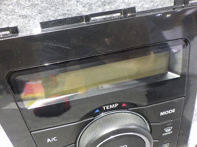 AZワゴン ワゴンR エアコンスイッチパネル MH23S/MJ23S 39510-70KB1