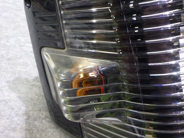 ミニキャブ ヘッドライト 左右 ハロゲン U61 U62 レベ付き P5701 26010