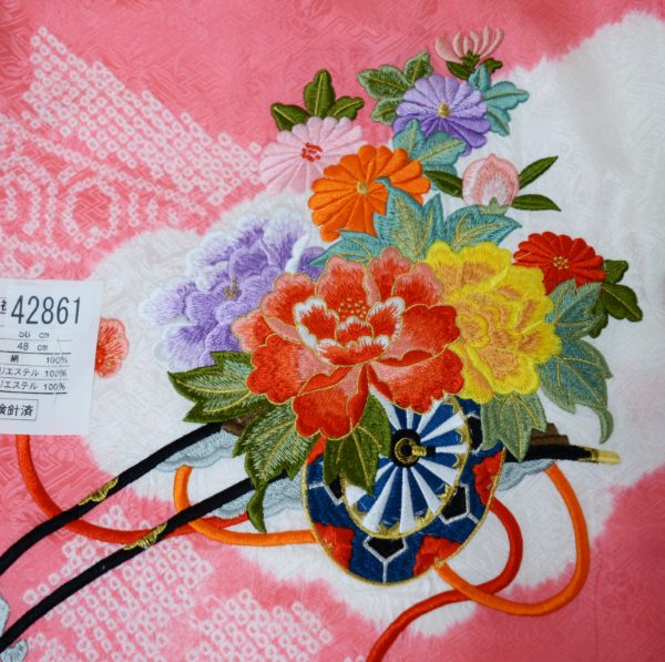 お宮参り産着 正絹 のしめ 女児 着物 高級 絞り 総刺繍 綸子地 ピンク