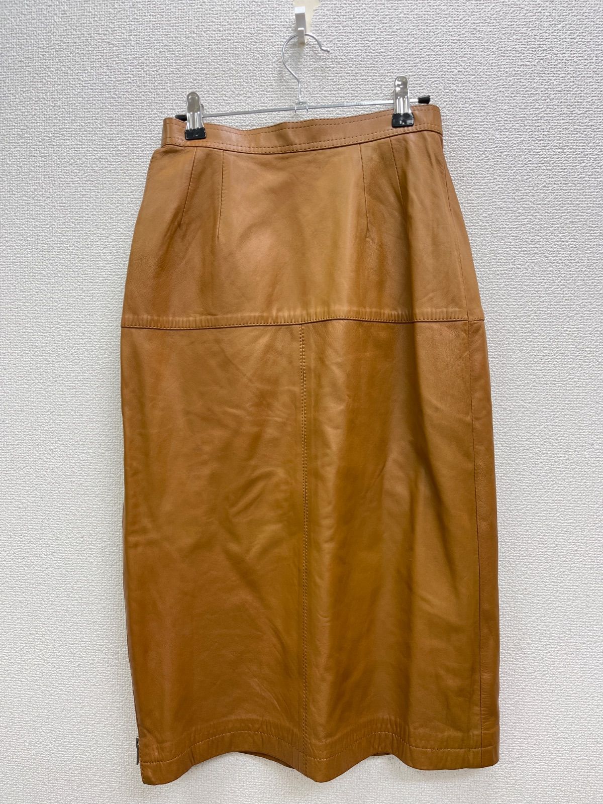 21. J.C.de Castelbajac カステルバジャック レザー ロングスカート