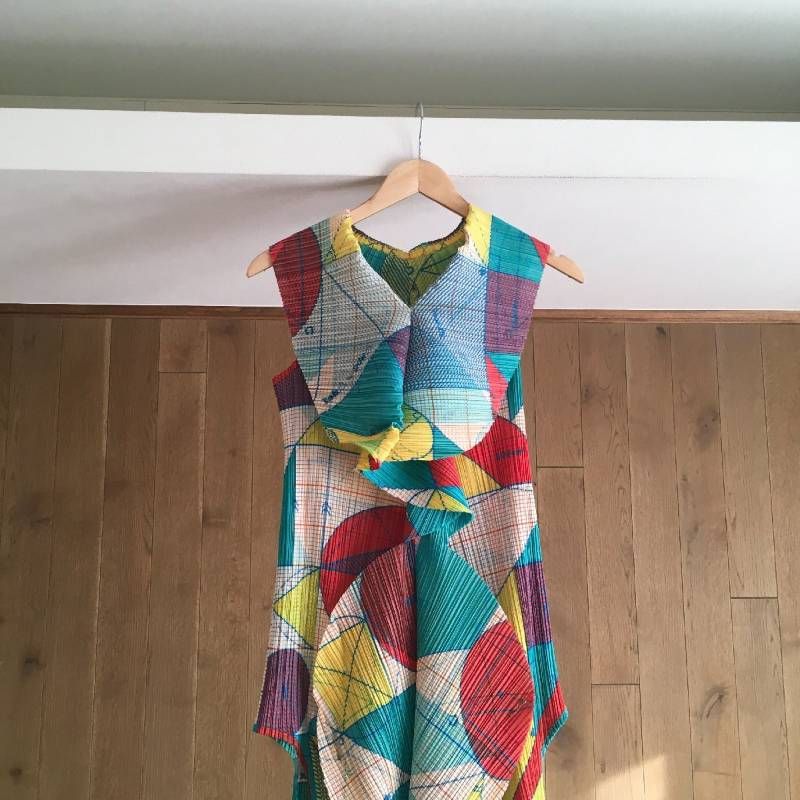 美品 PLEATS PLEASEプリーツプリーズ 変形 ワンピース5 PP81-JH543