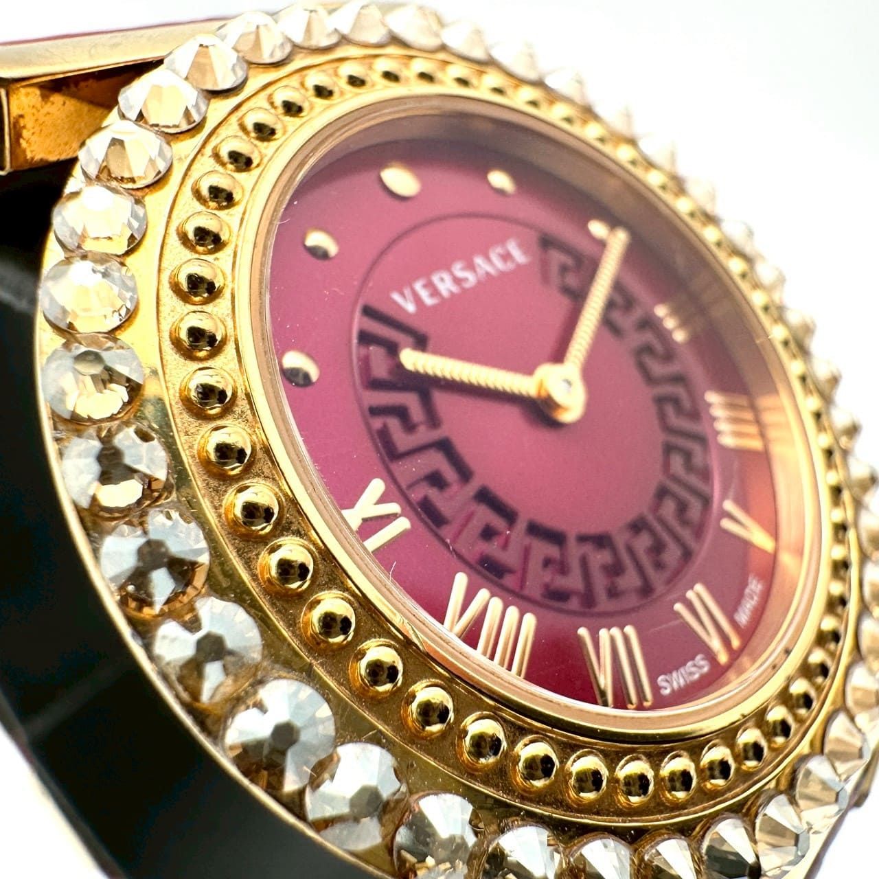お値下げしました！】電池交換済 VERSACE ヴェルサーチェ ヴァニティ 