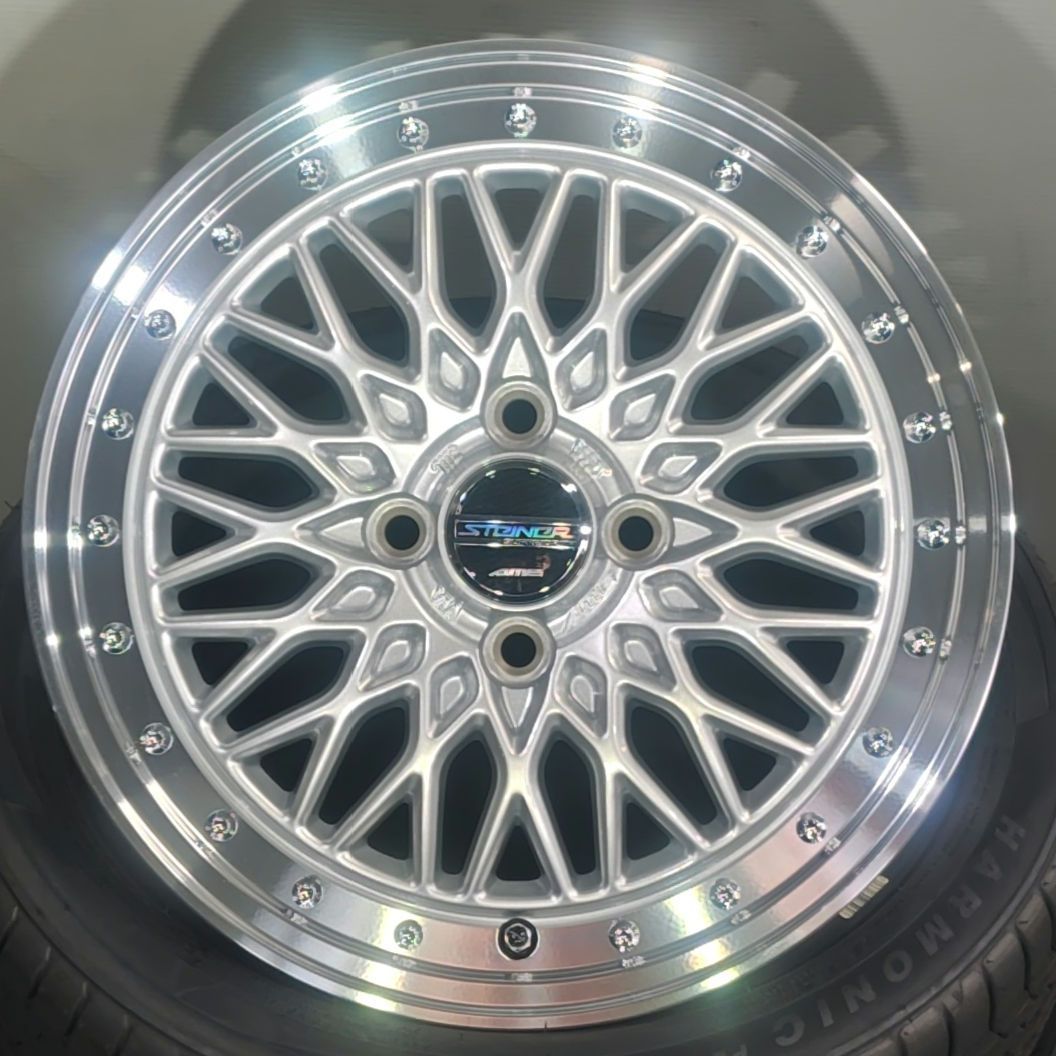 ワゴンR・N-WGN・アルト ほとんどの軽にOK！　15インチシルバーメッシュ　ご予約受付中！