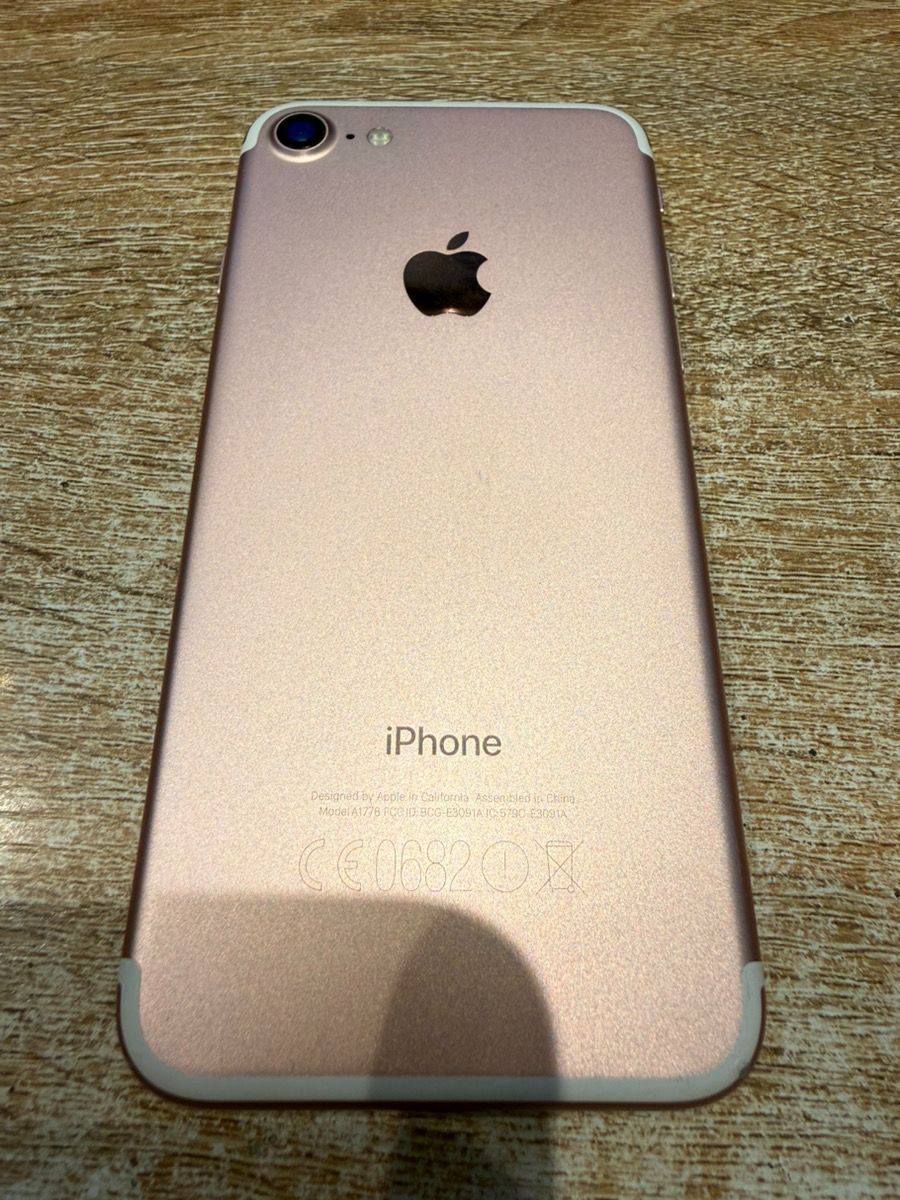iPhone7 32GB ローズゴールド SIMフリー 中古 - メルカリ