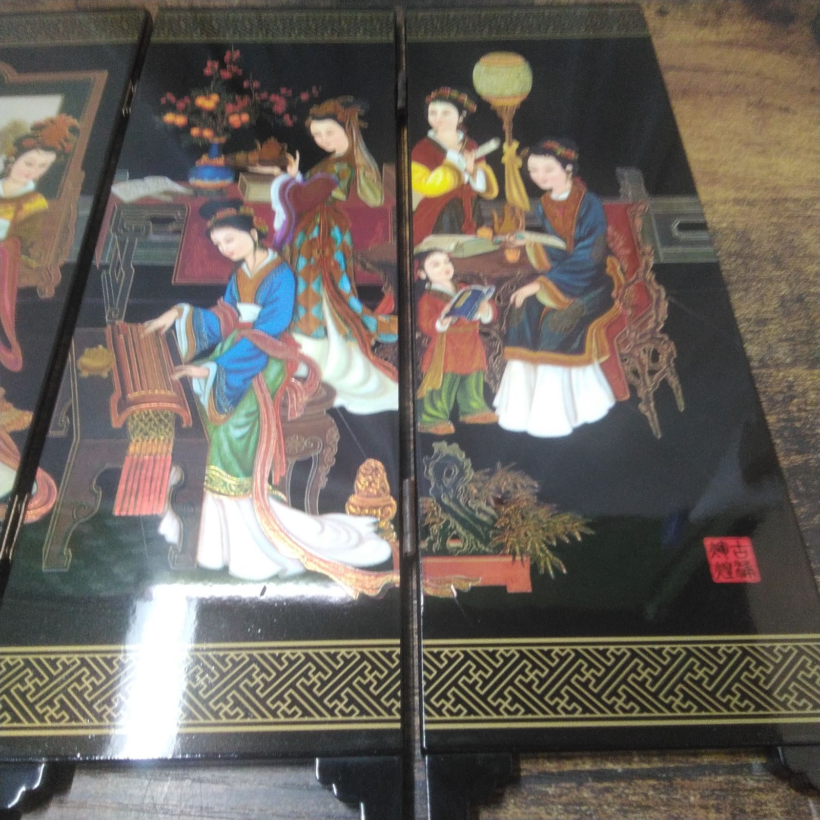 ミニ屏風 仿古小屏風 紅楼夢十二金釵 ケース付 S148 - メルカリ