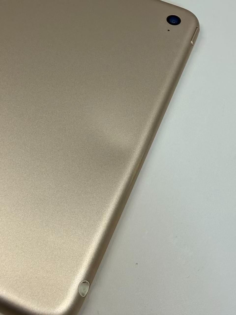 美品 iPad mini(第4世代) 64GB ゴールド - メルカリ