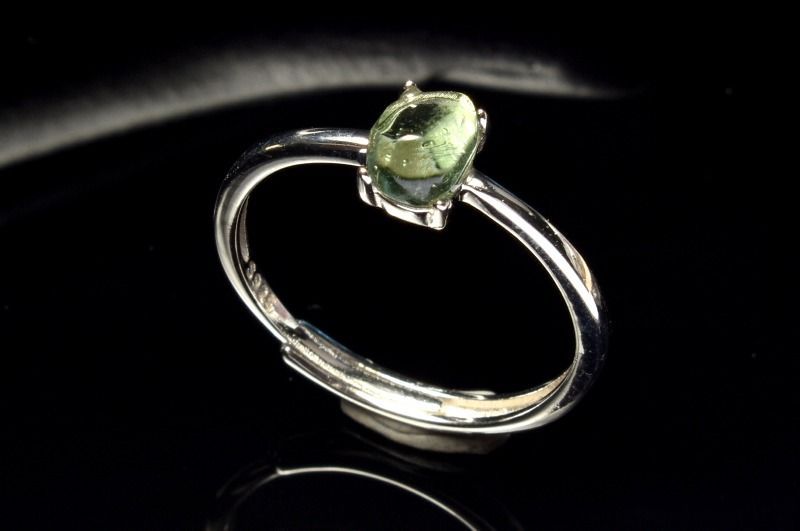 1点物】シルバー925◇入手困難 モルダバイト 6x4mm 指輪リング(サイズ