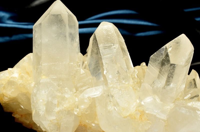 1点物】自然の結晶美 本水晶クリスタル 122x58x63mm クラスター 原石