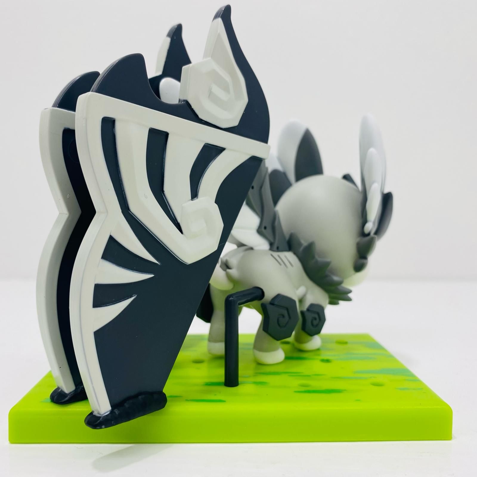 飾磨店】 中古 幼獣ガル～超極ネコ祭～にゃんこ軍団出陣フィギュア