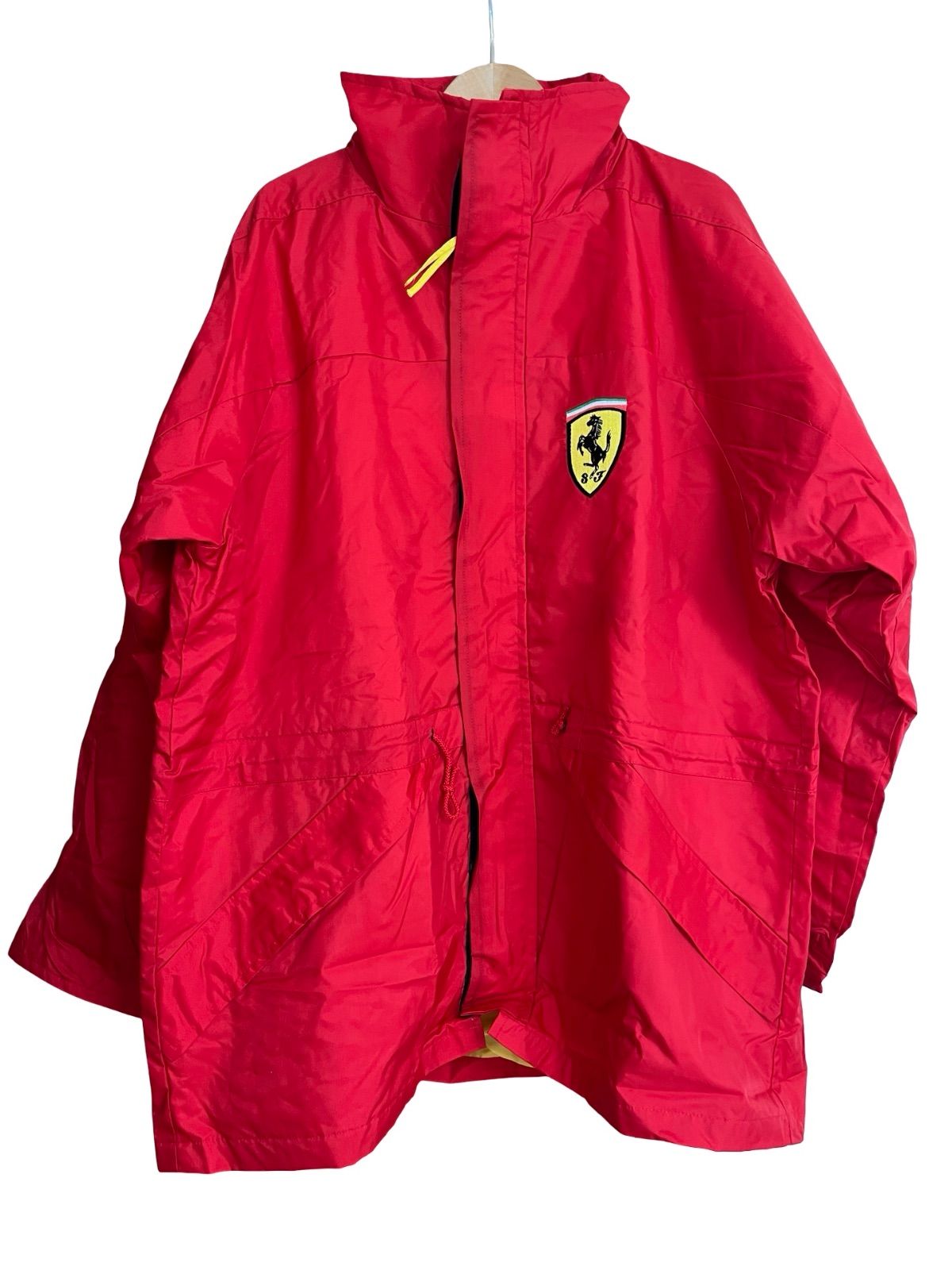 Ferrari フェラーリ Kappa ナイロンコート ジャケット 中綿 ロゴ入り