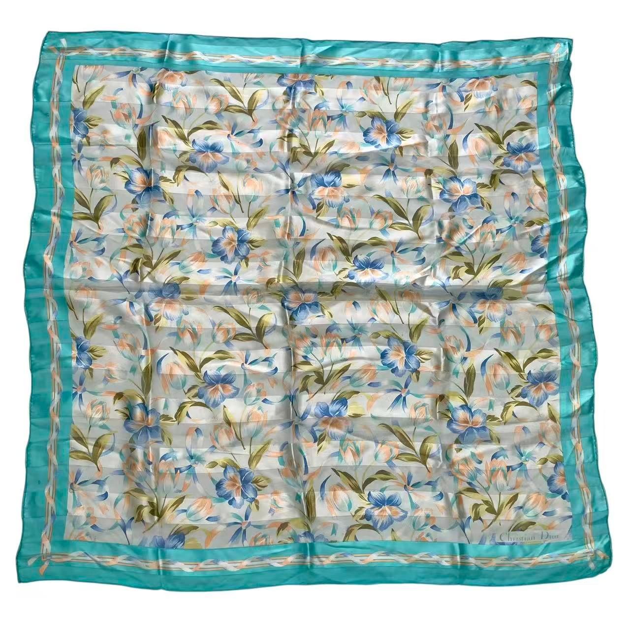 新品未使用タグ付　クリスチャンディオール　大判スカーフ　花柄　[美品] 美品 Christian Dior クリスチャン ディオール スカーフ シルク 大判