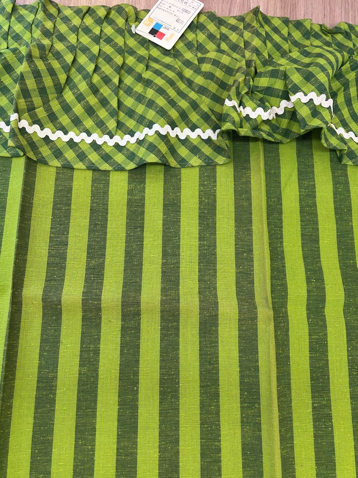 希少！未使用品】カーテン ファッションカーテン フリル セルコン 巾