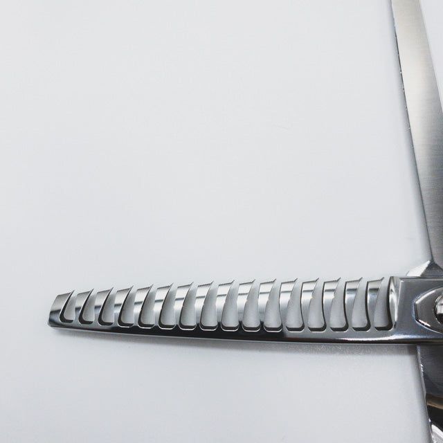 新品未使用【内海ウツミUTSUMI】BL675OF トリミングシザー 右利き